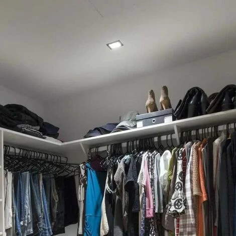 V-TAC Spot à LED Encastré Carré GU10 Avec Section Carrée De Couleur Noire 4 V-TAC Spot à LED Encastré Carré GU10 Avec Section Carrée De Couleur Noire – Image 4